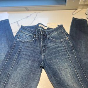 Unpublished Jeans